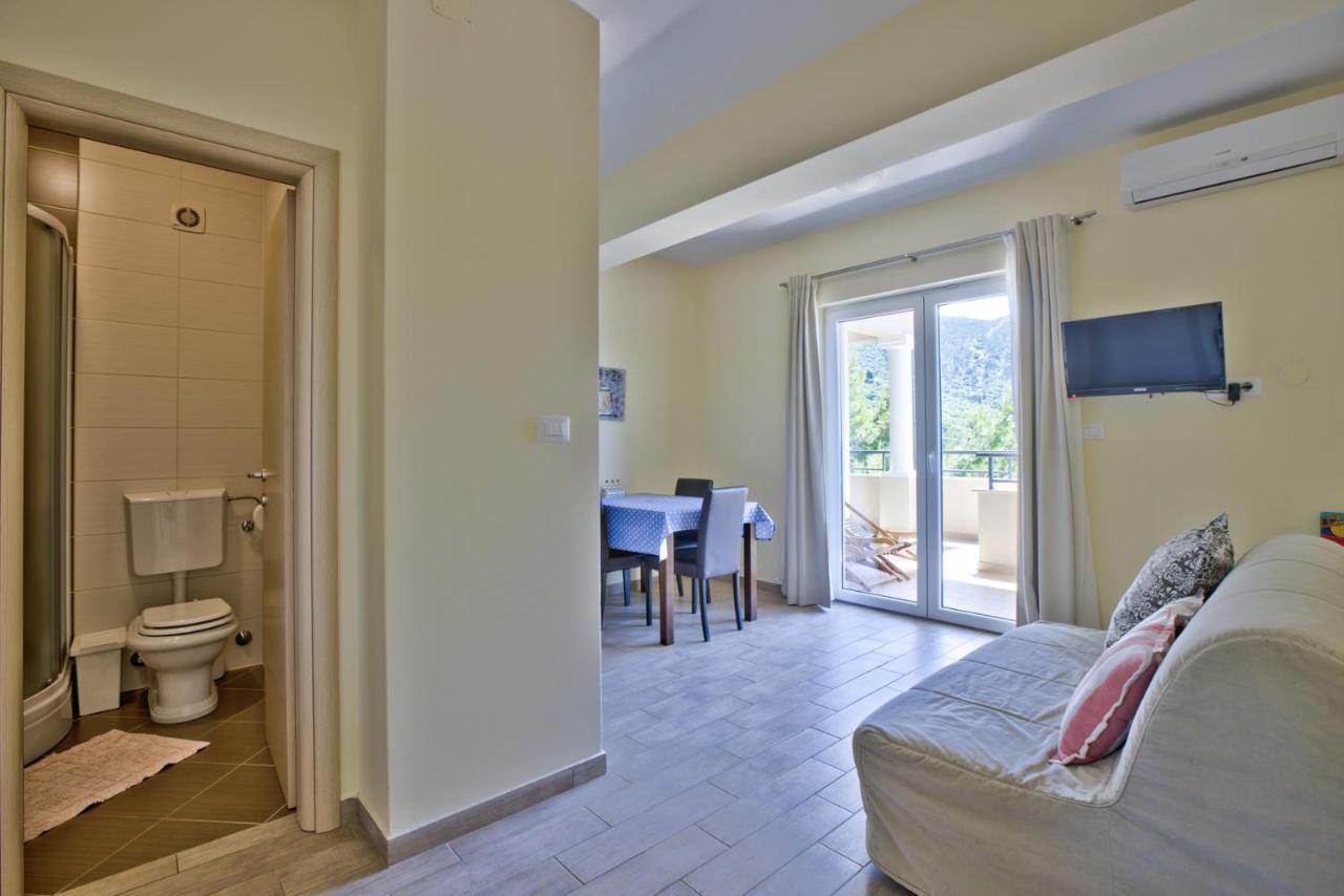 סווטי יוראי Villa Mia מראה חיצוני תמונה