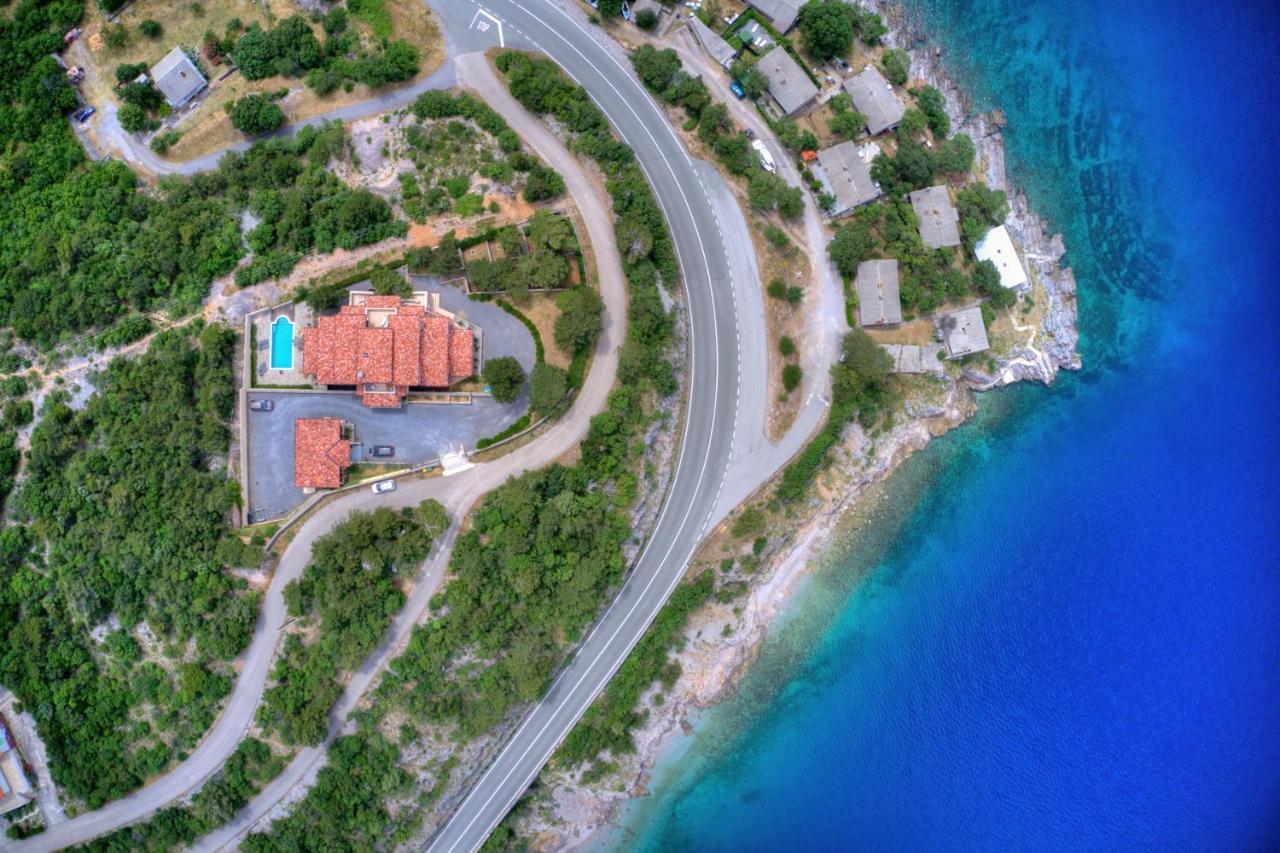 סווטי יוראי Villa Mia מראה חיצוני תמונה